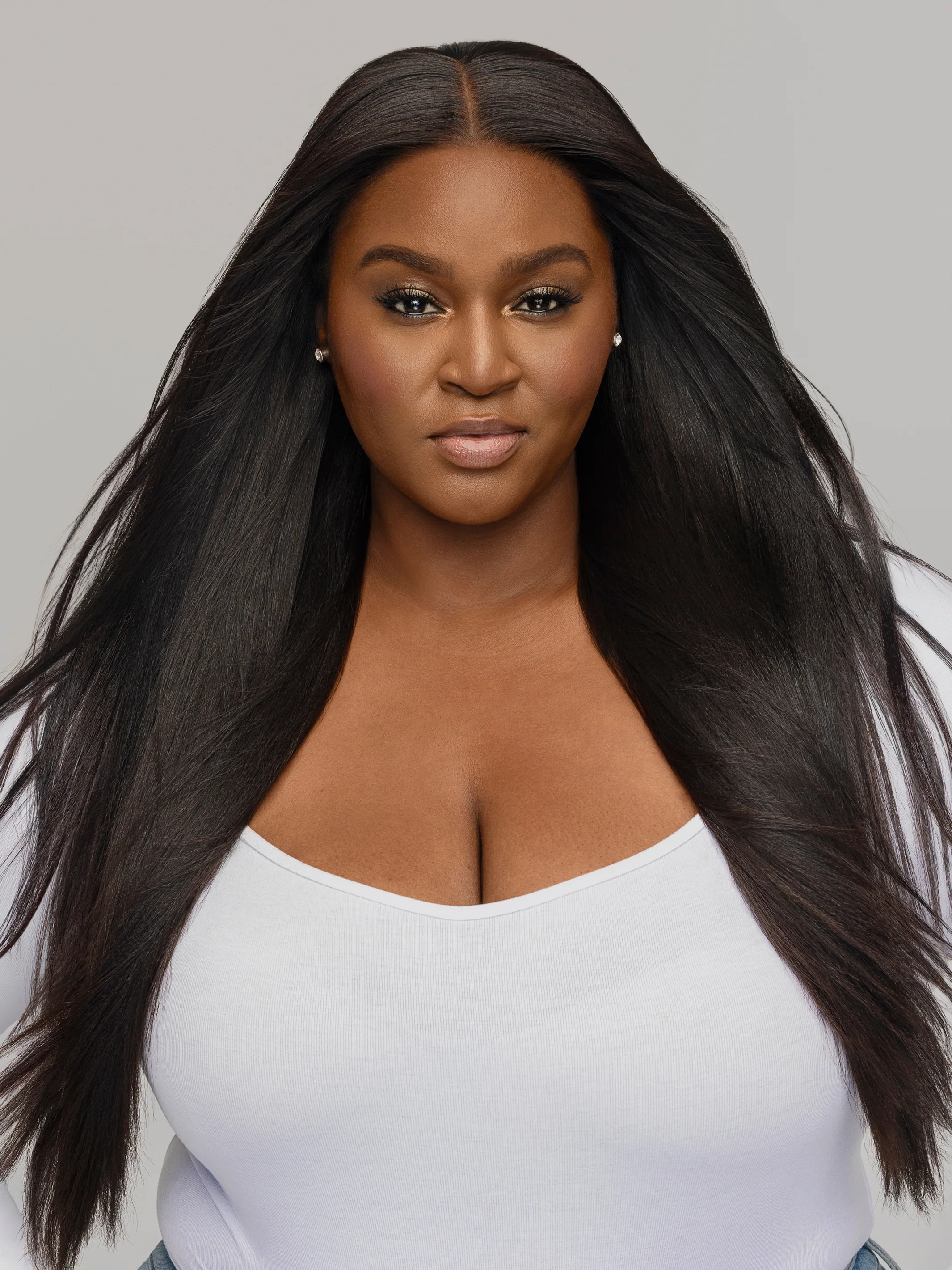 Bounce Relaxed Straight Hair Extensions - Image 3